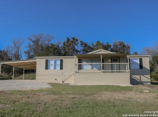 519 E Clark St, Canyon Lake, TX 78133
