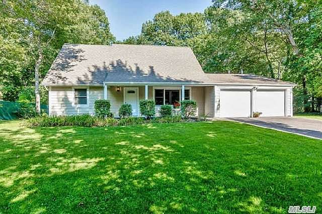 1st image of 21 Seward Ln