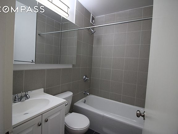 4th image of 434 W 19th St APT 8B