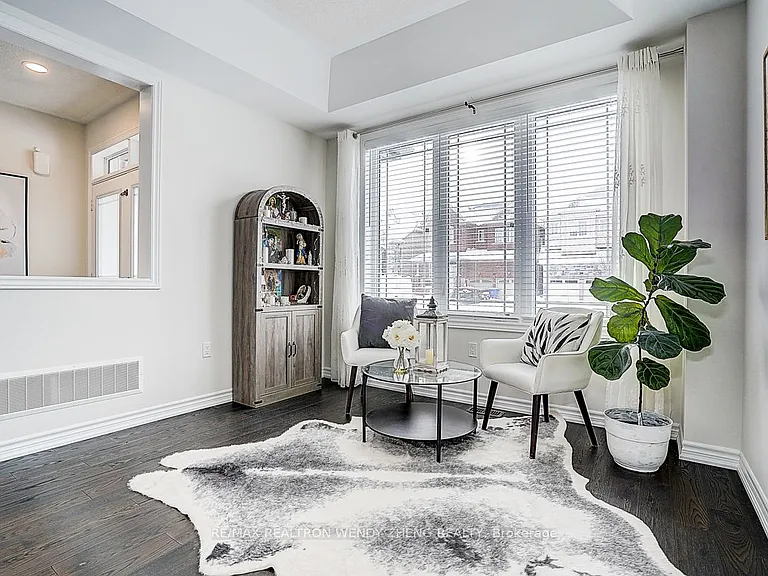23 Terrell Ave — Photo 3