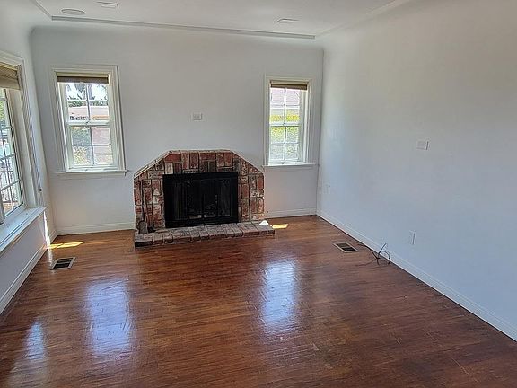 4th image of 3036 Chamoune Ave