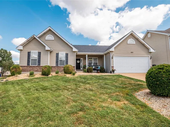 1920 Iron Mountain Dr, Festus, MO 63028