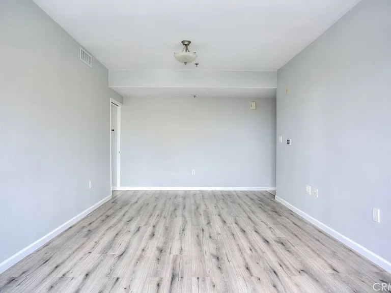 580 W Main #302 — Photo 11