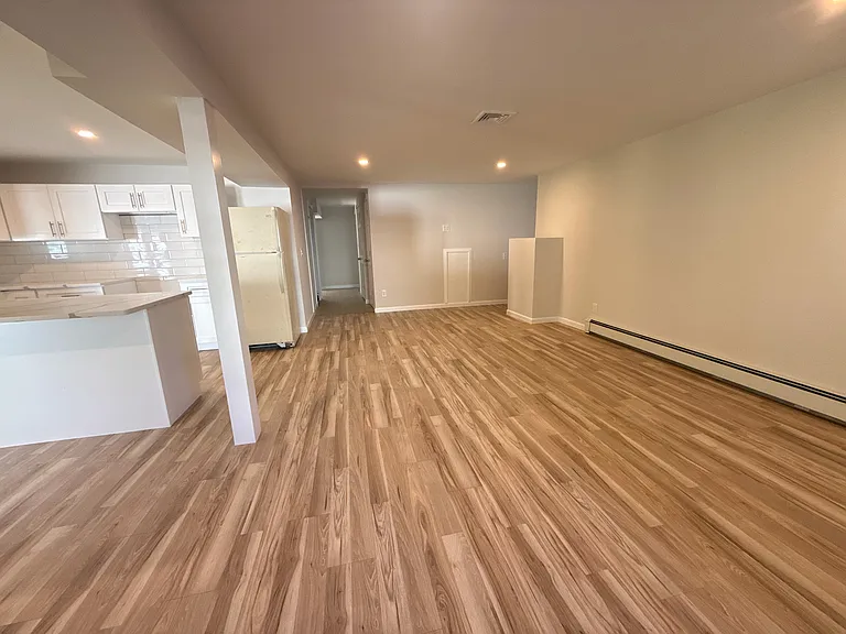 12 Wesleyan Rd #2 — Photo 10
