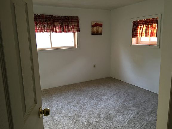 3rd image of 2207 2nd Ave