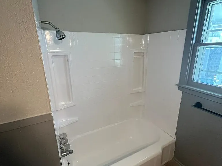 Unit Photo