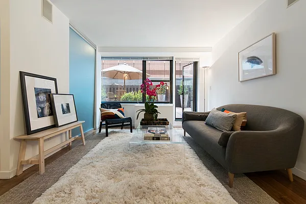 Rented by Compass | media 16