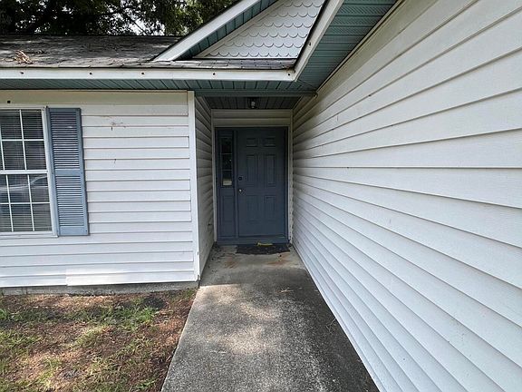 4th image of 8339 Whitehaven Dr