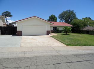 2515 Velia St, Redding, CA 96002