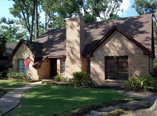 2201 Washington Irving Dr, Pearland, TX 77581
