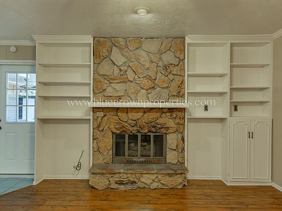 5th image of 1320 Mount Vernon Dr