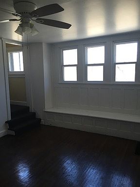 4th image of 2332 Nowland Ave