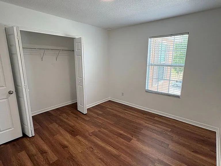 2875 Sunstone Dr — Photo 11