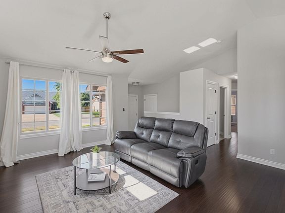 5th image of 10614 E Zimmerly St