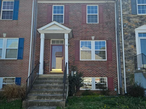 18 Sagewood St, Charles Town, WV 25414