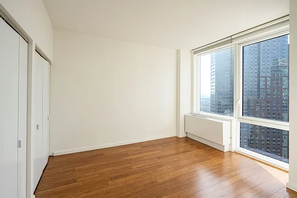 Rented by The Dermot Realty Management Company | media 49