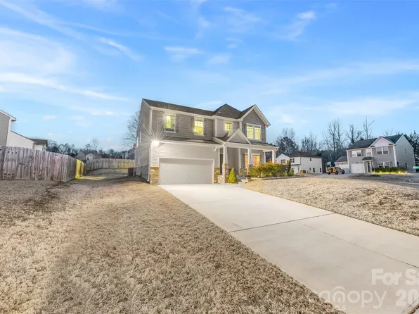 2342 Bloomfield Dr, Kannapolis, NC 28081