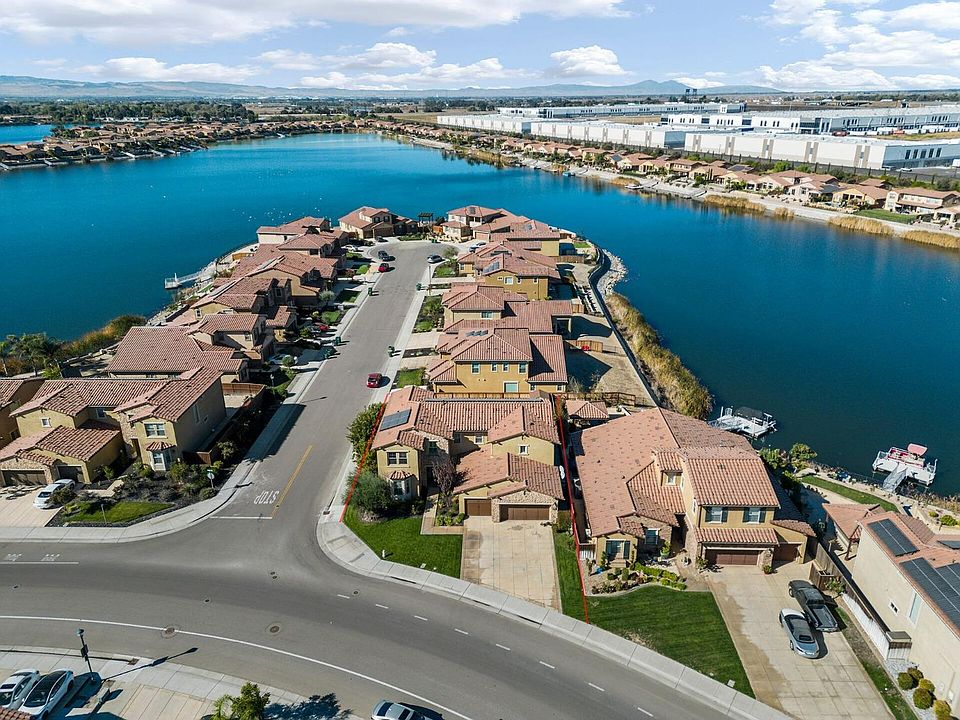 1315 Como Dr, Manteca, CA 95337 MLS 222135891 Zillow