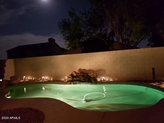 3rd image of 3925 W Tonopah Dr