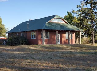 1598 40th Ln, Pueblo, CO 81006