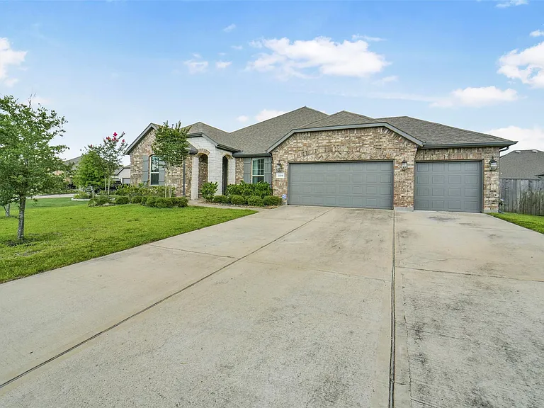 31106 Durham Creek Ct — Photo 3