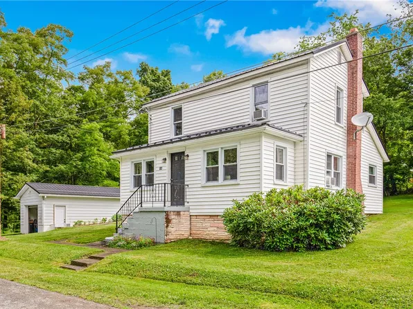 136 B St, Stoystown, PA 15563
