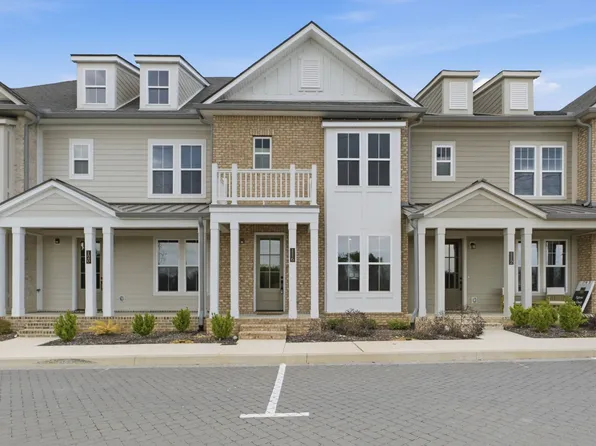 116 Nearwater Pl, Hendersonville, TN 37075