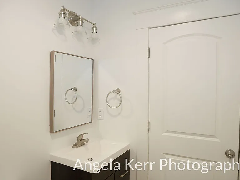 630 Joyner St #4 — Photo 15