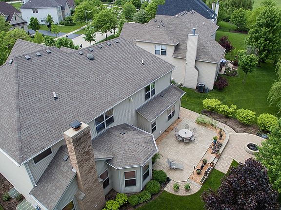 3rd image of 4280 Castle Rock Cir
