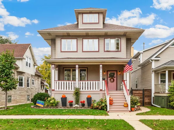 7425 Warren St, Forest Park, IL 60130
