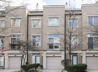 2712 N Southport Ave #A, Chicago, IL 60614