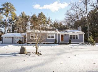 300 Forest Ln, Glastonbury, CT 06033
