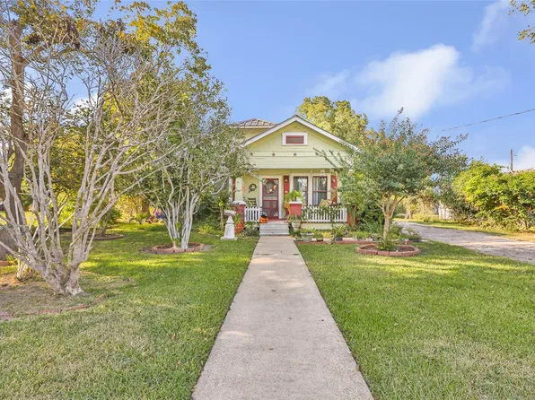 200 E Linney St #202, Dayton, TX 77535