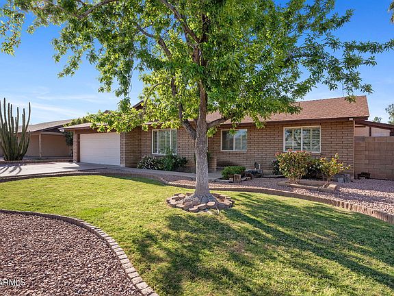 2nd image of 2137 E APOLLO Avenue
