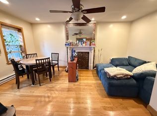 102 Endicott St APT 3, Boston, MA 02113