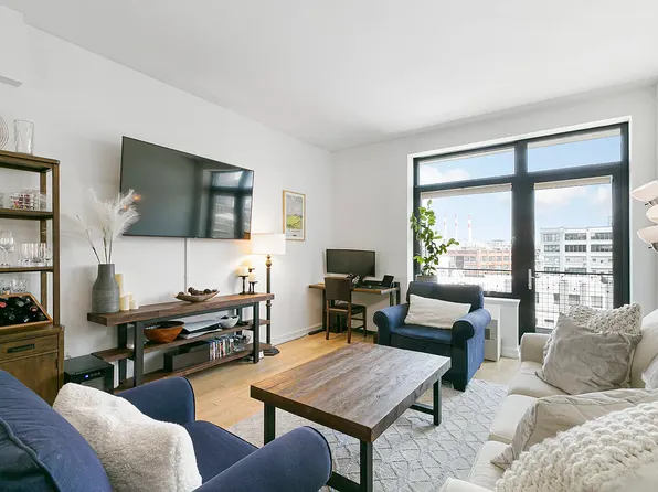 21-45 44th Drive image 3 of 13