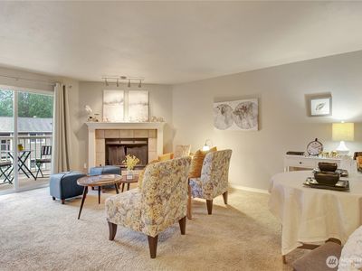 1126 N 198th Street #B-302, Shoreline, WA, 98133