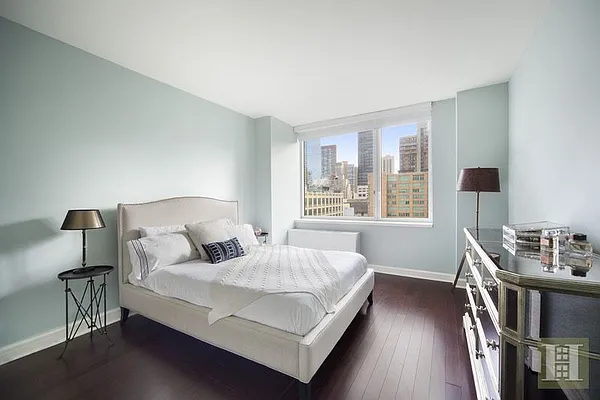 Rented by Halstead Real Estate | media 11