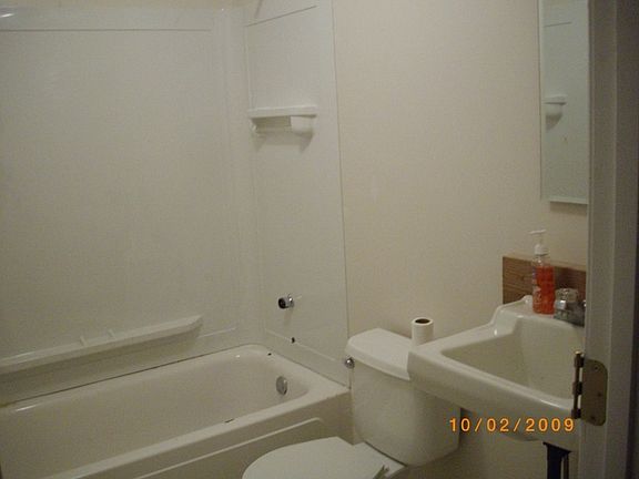 photo taken in 2009 will up date
