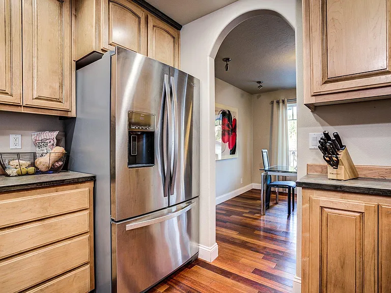953 N Armstrong Dr — Photo 11