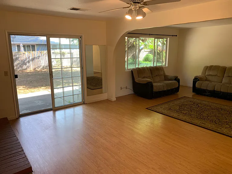 2823 Cascade Pl — Photo 5