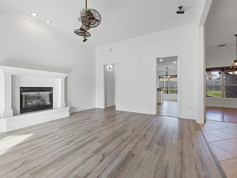 514 S Pierremont Dr — Photo 8