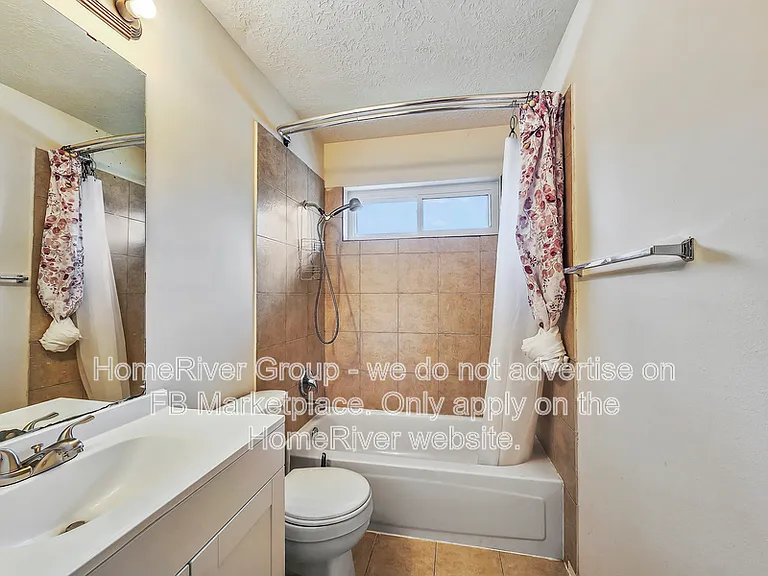 9343 Starfire Ln — Photo 12