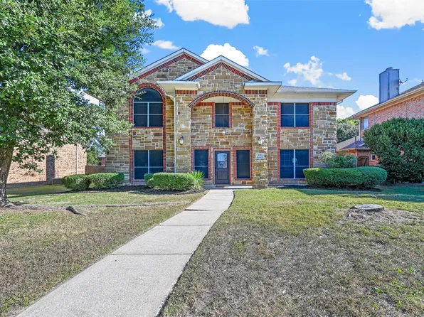 3005 Riverview Dr, Mesquite, TX 75181