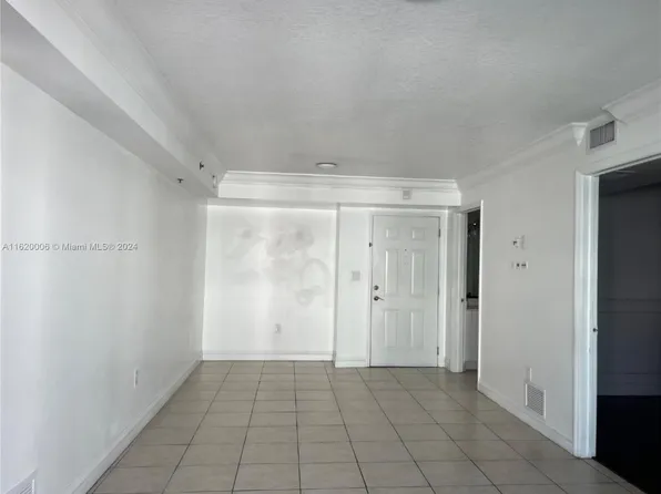2475 NW 16th Street Rd APT 502, Miami, FL 33125