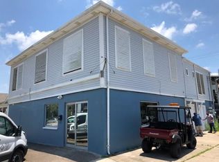 927 Post Office St, Galveston, TX 77550