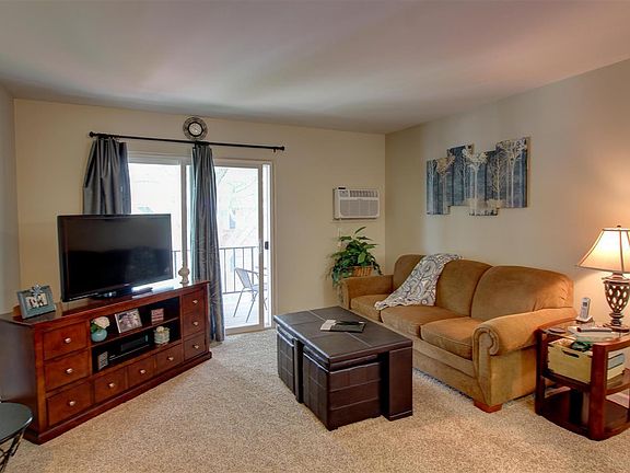 3rd image of 806 W Michigan Ave APT 304E