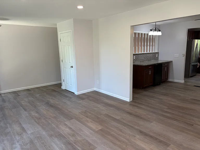 695 Bellerive Estates Dr — Photo 4