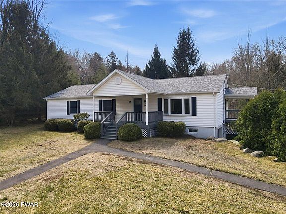 3rd image of 103 S Sterling Rd