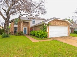 5307 Barberry Dr, Arlington, TX 76018